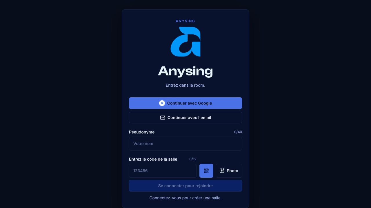 Écran d’entrée réel d’AnySing : connexion, pseudonyme, code de salle et accès au scanner QR.